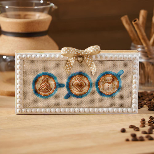 Cup Of Cheer / Stitchsprout Cross Stitch