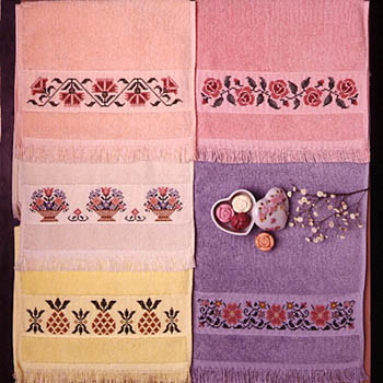 Pastel Borders / The Prairie Schooler