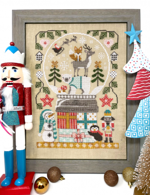 Christmas Snow Globe Series Pack - Complete / Tiny Modernist Inc