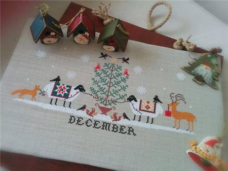 Heroic Ewes Christmas / Twin Peak Primitives