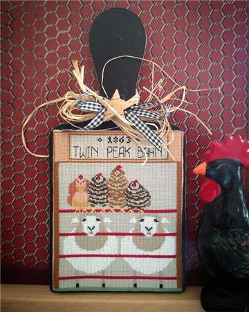 Twin Peak Barn / Twin Peak Primitives