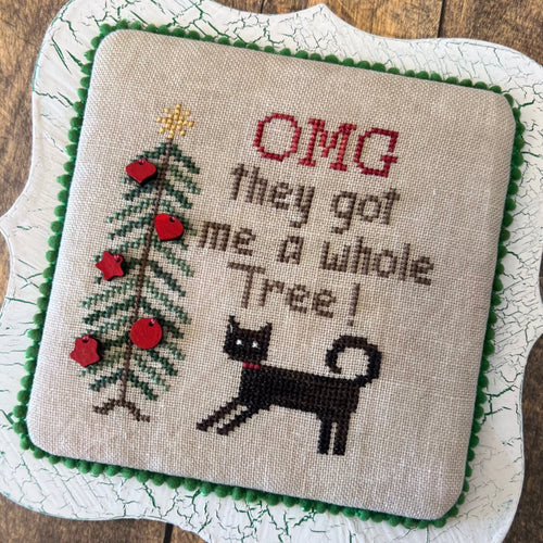 OMG Tree! INCLUDES ORNAMENTS / Dirty Annie’s
