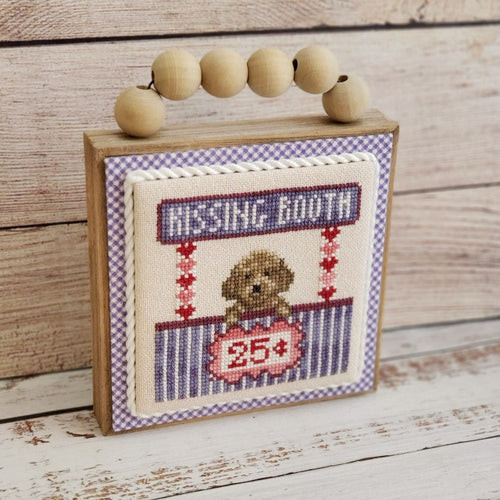 Kissing Booth / Dirty Annie’s