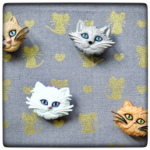 Kitty Needle Minders / Elegant Thread, The