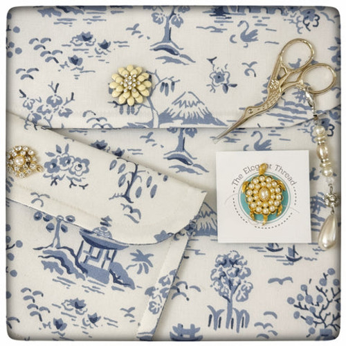 Pagoda Needlework Set (5 pieces) / Elegant Thread, The