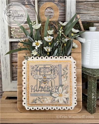 Bee Humble / Erin Elizabeth Designs