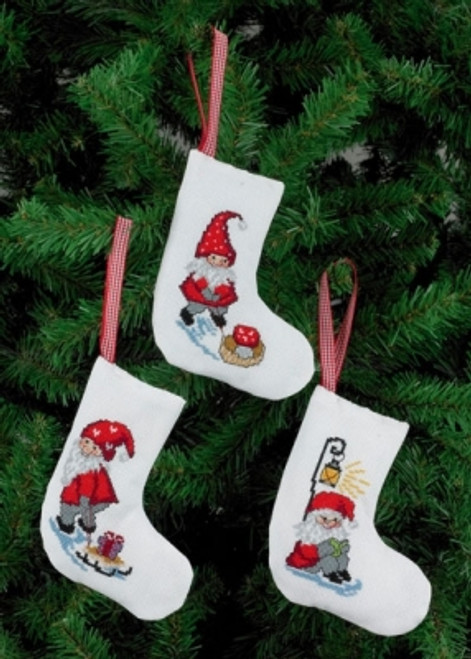 Elf Stocking Ornaments (3 Designs) / Permin / 214235