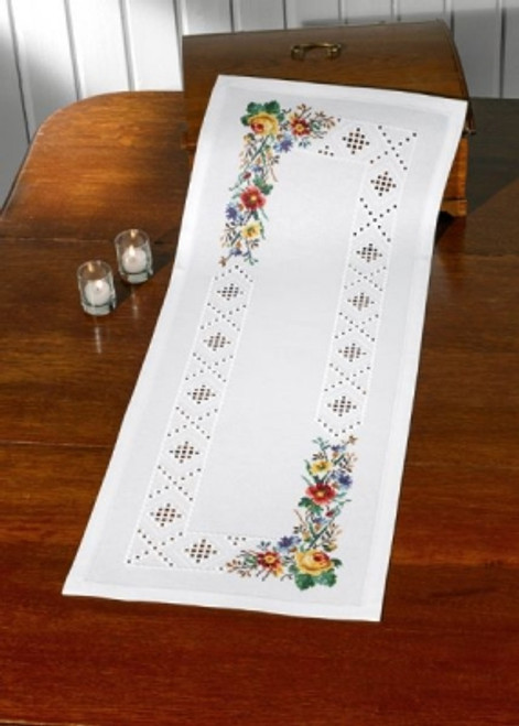 Hardanger/Flowers - Table Runner / Permin / 758798