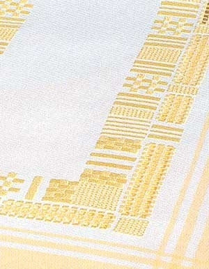 White with vanilla border / Rico / PF89316