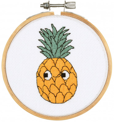 Pineapple - by Eva M / Vervaco / PNV215414