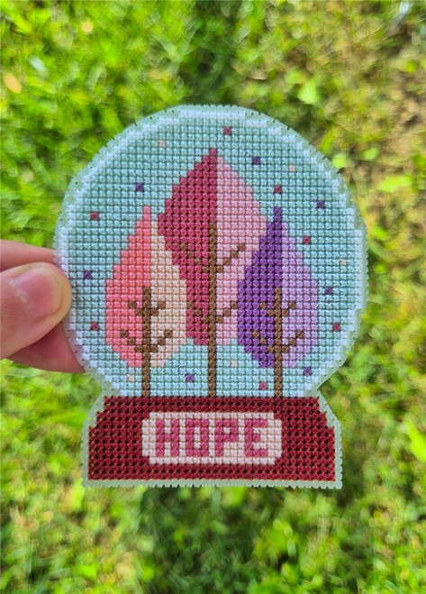 Snow Globe Spring / Cute Embroidery By Kate