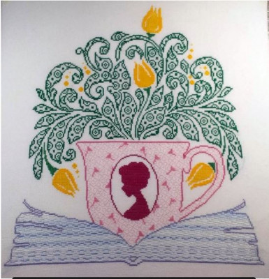 Momento Privato (Private Moment) / Alessandra Adelaide Needleworks