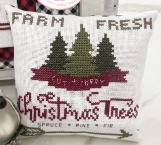 Cut & Carry Christmas Trees 2/7 - Christmas Simple Smalls Series / Anabella's