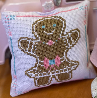 Gingerbread Girl - Shabby Christmas Series / Anabella's