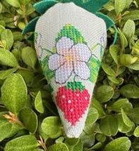 Mousy's Strawberry / Luhu Stitches