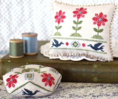 Gillyflower  / October House Fiber Arts