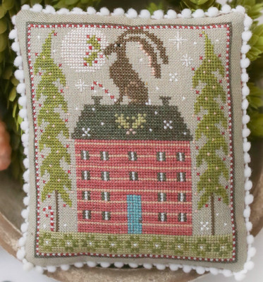 Christmas Mini Moon / Plum Street Samplers