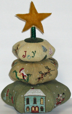 Holly Jolly Stacker  / Praiseworthy Stitches