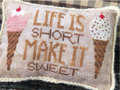 Make It Sweet / Sweet Wing Studio