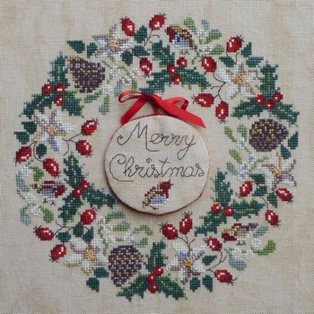 Robin's Christmas Wreath / Filigram