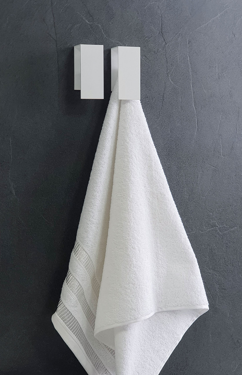 https://cdn11.bigcommerce.com/s-u49d5jvcl6/images/stencil/1280x1280/products/117/807/NA001-towel-hook-white-molteforme-1__47841.1706179271.jpg?c=1?imbypass=on