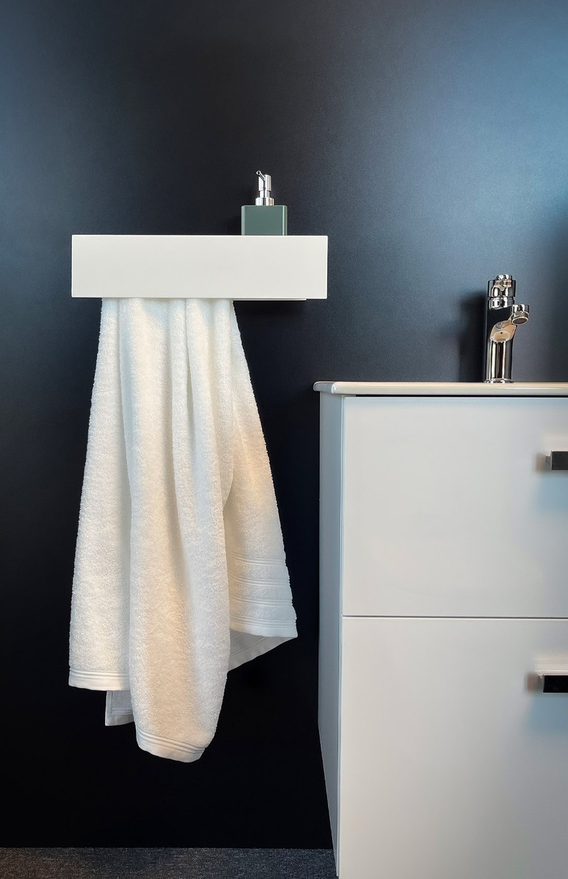 White bathroom 2025 towel rail