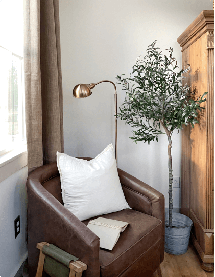 Accent Chairs