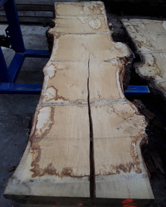 HARDWOOD TIMBER AIR DRIED WANEY EDGE / LIVE EDGE ENGLISH BURR OAK SLAB / TABLE TOP HARDWOOD TIMBER AIR DRIED WANEY EDGE / LIVE EDGE ENGLISH BURR OAK SLAB / TABLE TOP