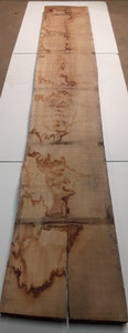 HARDWOOD TIMBER DRIED WANEY EDGE / LIVE EDGE ENGLISH OAK BOARD / PLANK OFFCUT HARDWOOD TIMBER DRIED WANEY EDGE / LIVE EDGE ENGLISH OAK BOARD / PLANK OFFCUT