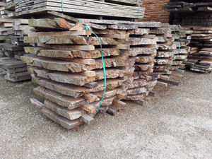HARDWOOD SAWN BURR / PIPPY ENGLISH WANEY EDGE / LIVE OAK SLABS / TABLES HARDWOOD SAWN BURR / PIPPY ENGLISH WANEY EDGE / LIVE OAK SLABS / TABLES