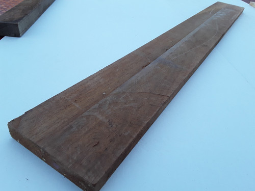 HARDWOOD TIMBER KILN DRIED AFRICAN KIAAT PLANK / BOARD OFFCUT