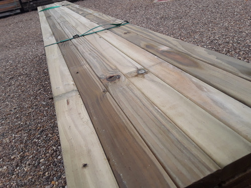 PRESSURE TREATED SOFTWOOD MIXED LARCH / DOUGLAS FIR RAILS