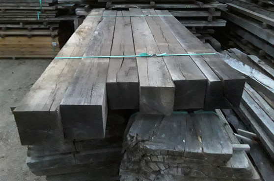 HARDWOOD AIR DRIED SAWN RUSTIC ENGLISH OAK POSTS