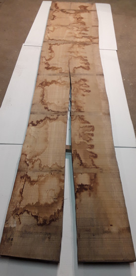 HARDWOOD AIR DRIED WANEY EDGE / LIVE EDGE TIMBER OAK BOARD / PLANK OFFCUT