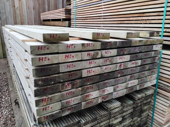 SPRUCE TREATED C24