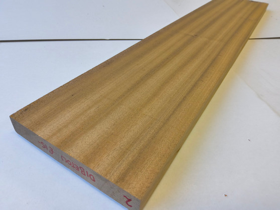 Hardwood Timber Kiln Dried African Walnut ( Dibetou ) Board / Plank Offcut