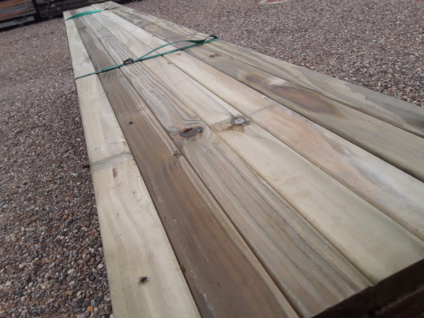SOFTWOOD PRESSURE TREATED RAILS