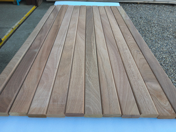 12x Hardwood Dry Planed African Sapele Bench Slats / Rails ( 4FT )