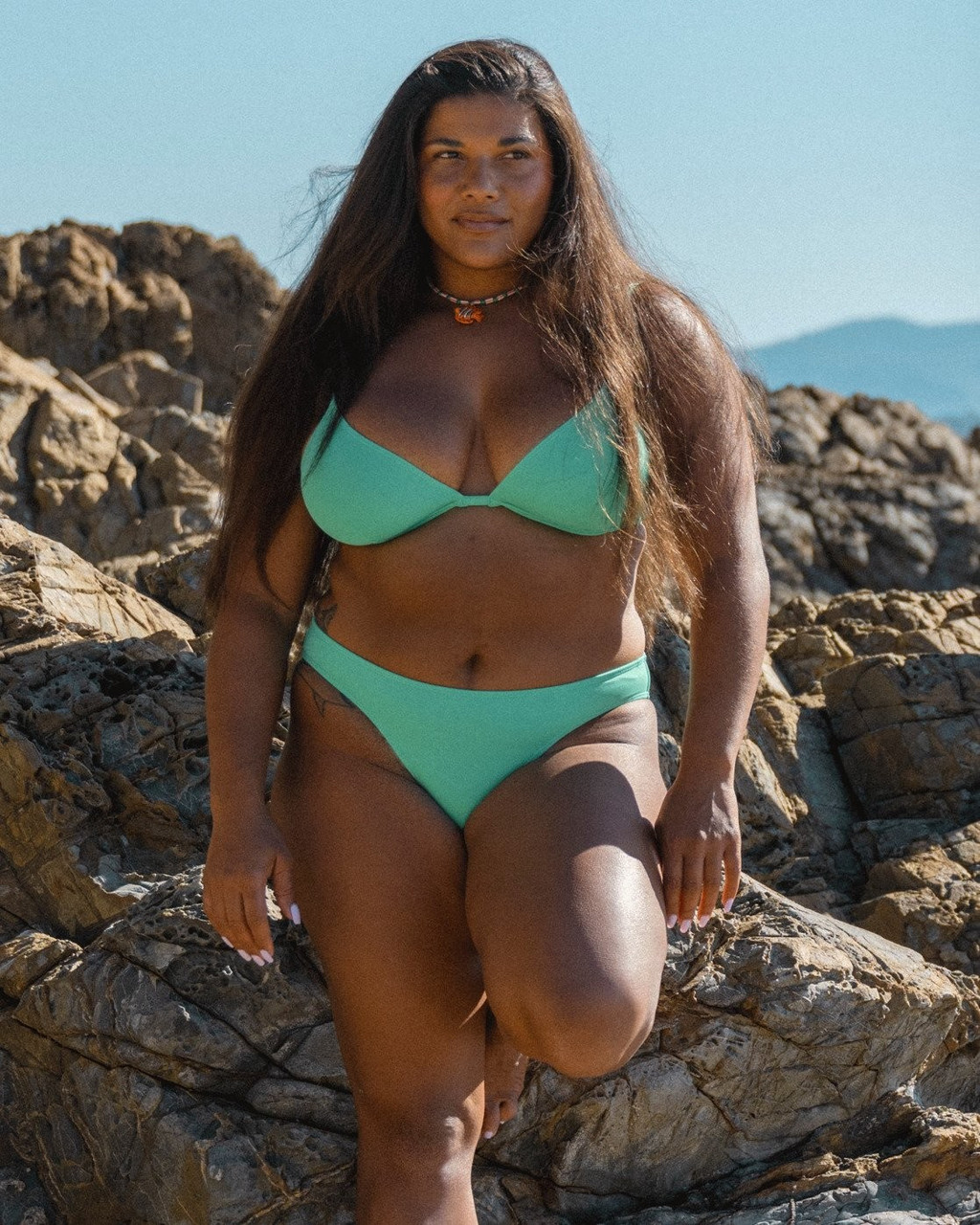 Sol Searcher Reese Uwire Top