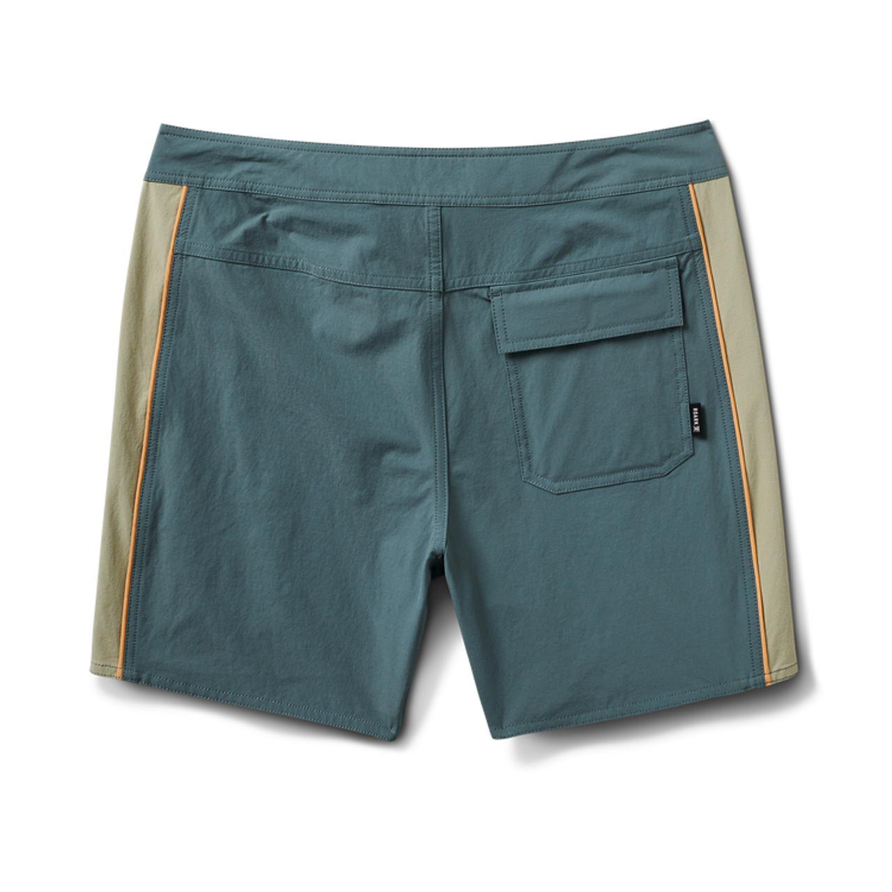 Passage 17" Classc Boardshorts