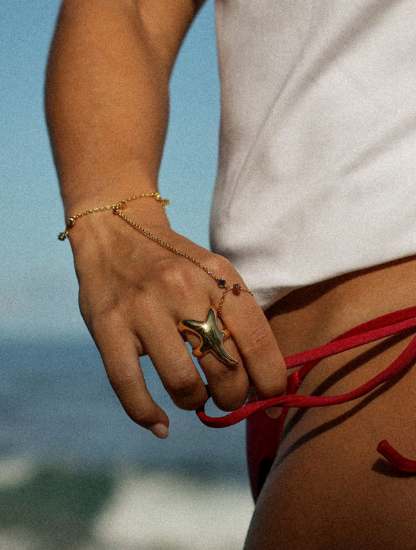 Atardecer Hand Chain