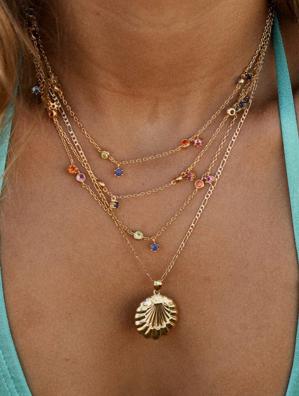 Shell Medallon Necklace
