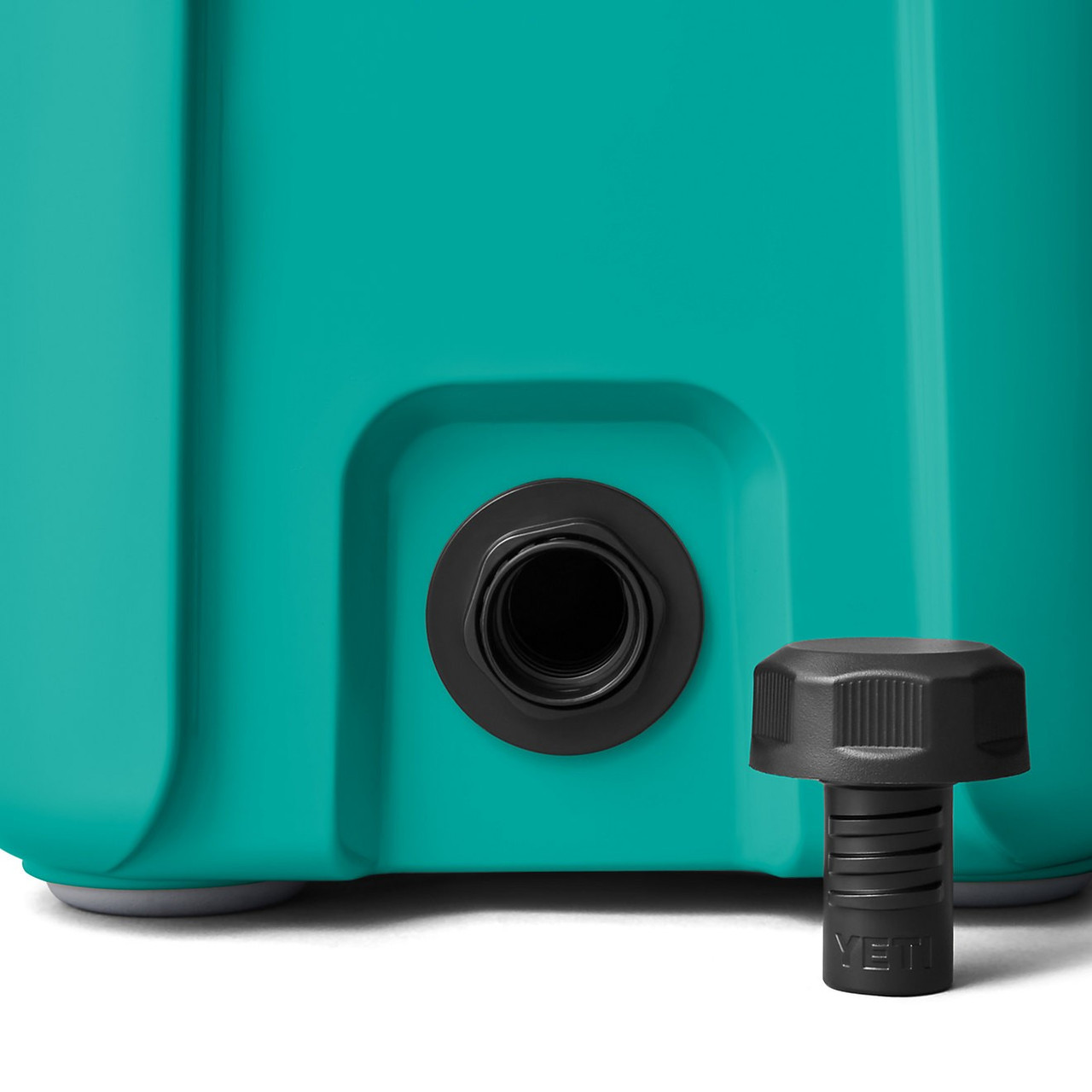 Roadie 15 Hard Cooler- AquBlu