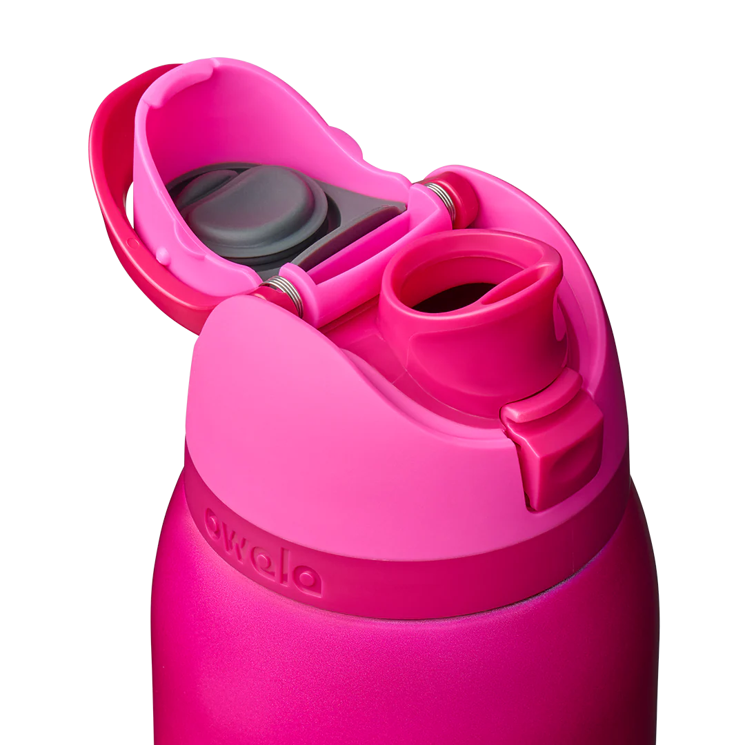 FreeSip 32oz- Read My Lips