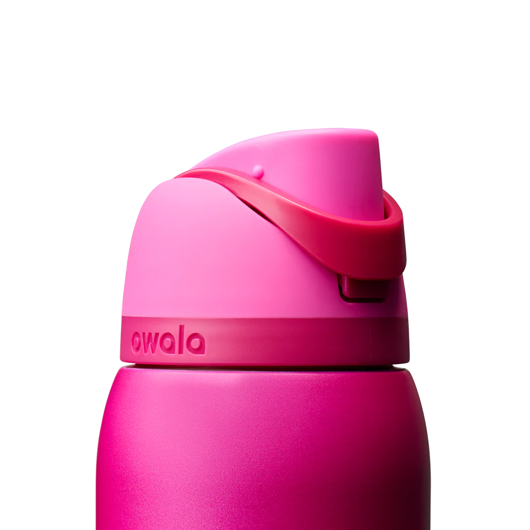 FreeSip 32oz- Read My Lips