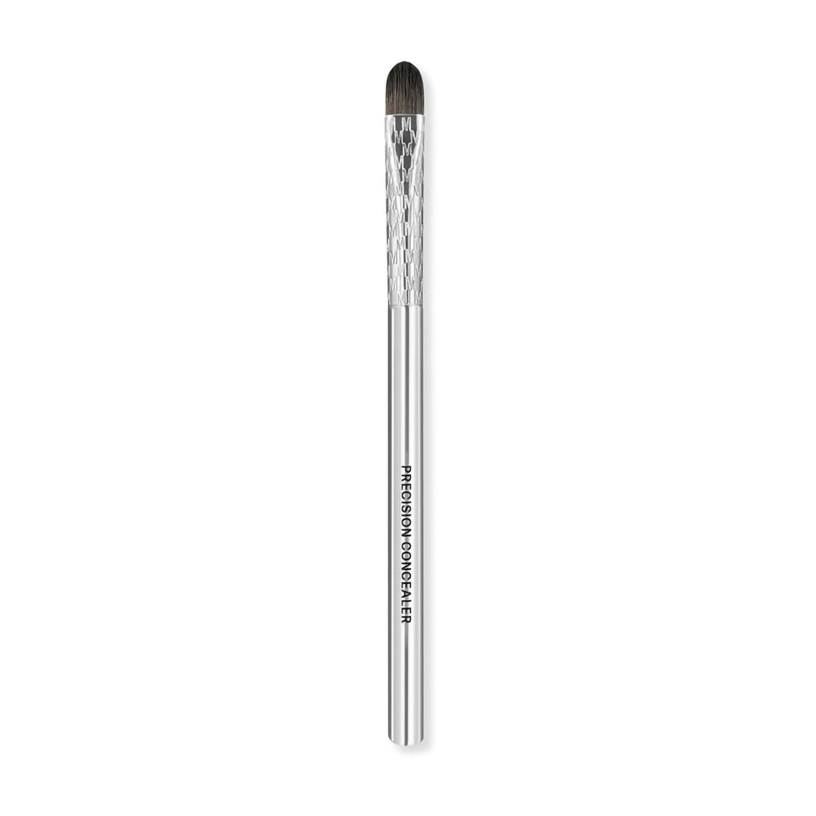 F04 Precision Concealer Brush