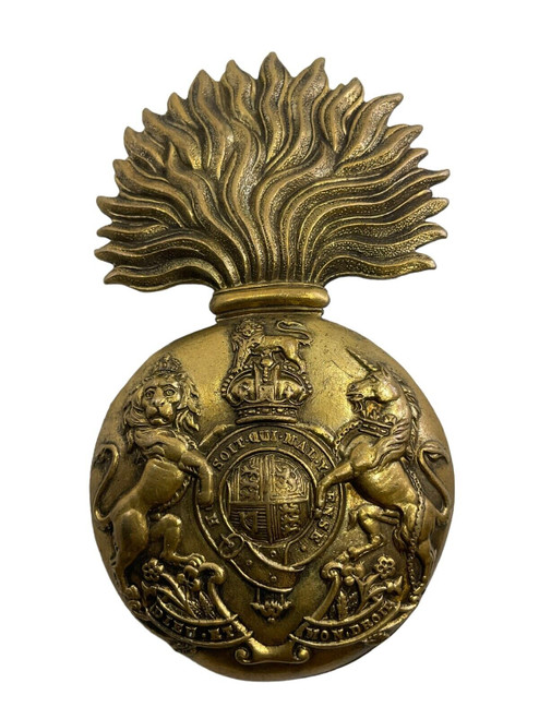 WW2 British Royal Scots Fusiliers Cap Badge