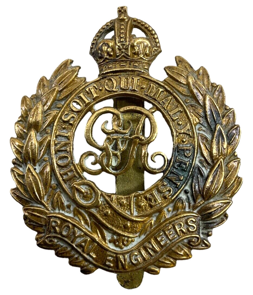 WW1 British BEF Royal Engineers RE Cap Badge