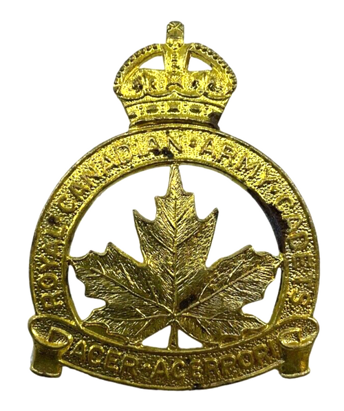 WW2 Royal Canadian Army Cadets Cap Badge