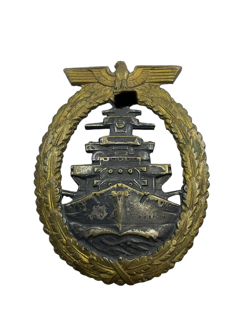 WW2 German Kriegsmarine High Seas Fleet Badge Schwerin Berlin